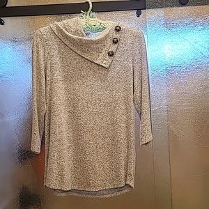 Women's gray sweater- blouse. Size large